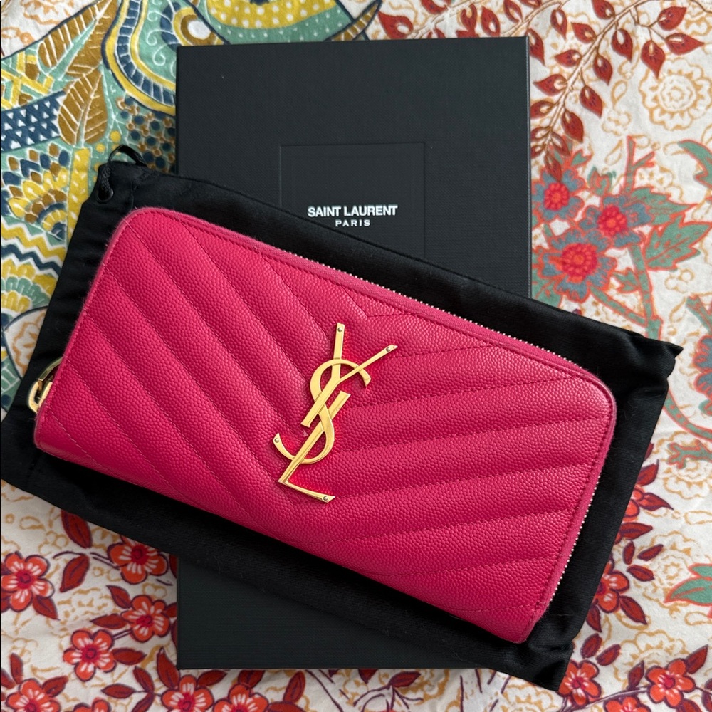 Saint Laurent Fuchsia Quilted Wallet